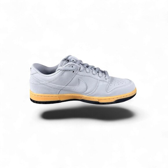 Nike Dunk Low SE Wolf Grey Gum Yellow Black HQ1932-001 force max af1 air - Picture 6 of 8